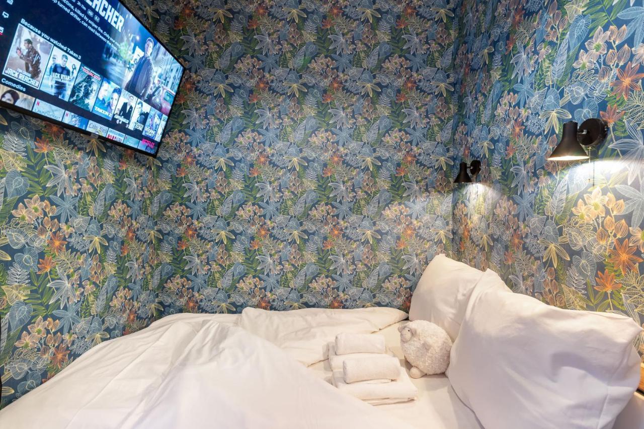 Economy Downtown Design Apartments - Free Parking - Balcony - Super Puplic Transport - Ac 부다페스트 외부 사진